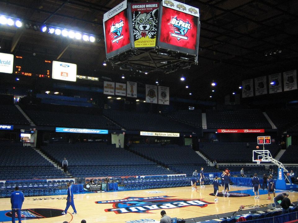九州体育 · 夜赛